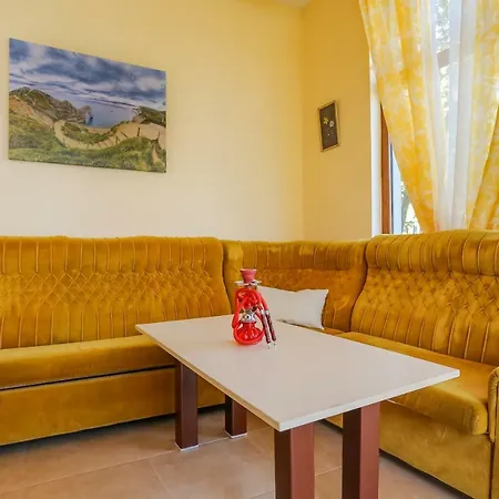 Cozy Double In Dafinka Zv